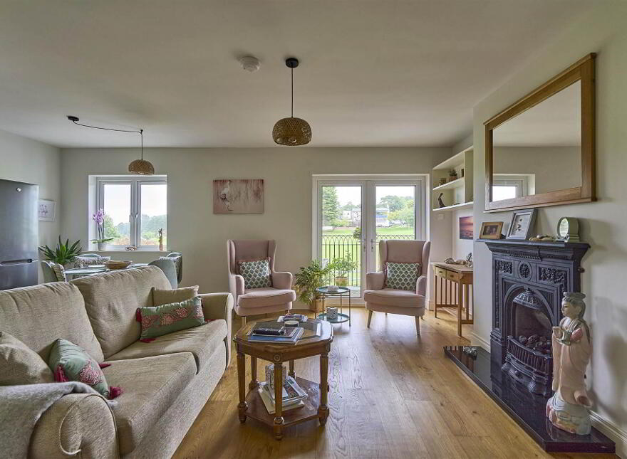 Flat 1, 17 Church Road, Helens Bay, BT19 1TP