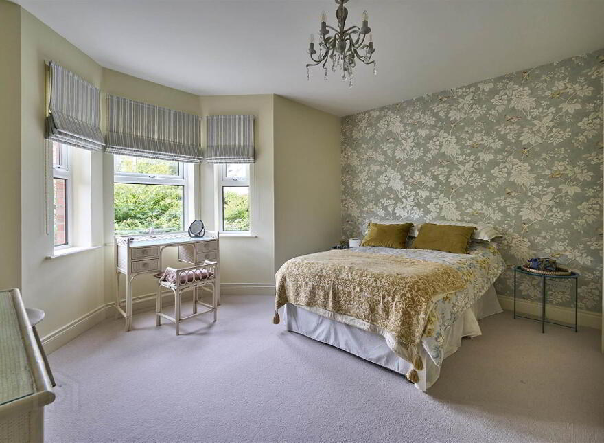 Flat 1, 17 Church Road, Helens Bay, BT19 1TP