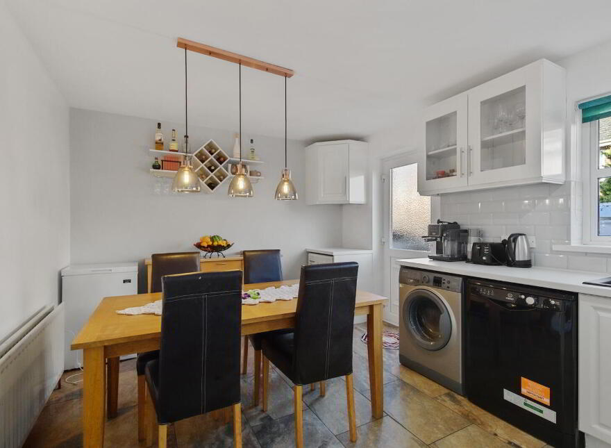 8 Whitethorn Drive, Newtownards, BT23 8WS