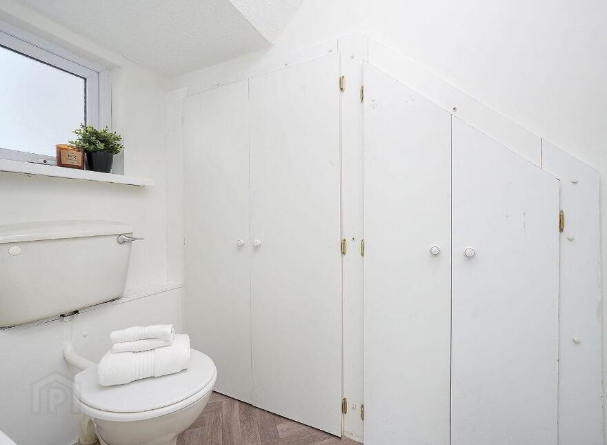 171 The Oaks, Newbridge, W12P088
