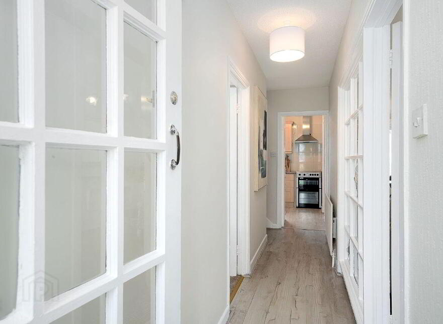 171 The Oaks, Newbridge, W12P088