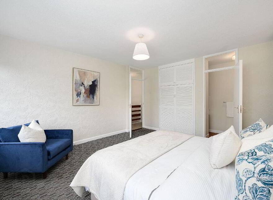171 The Oaks, Newbridge, W12P088
