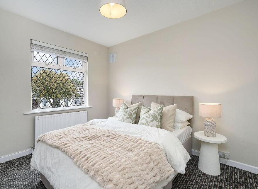 171 The Oaks, Newbridge, W12P088