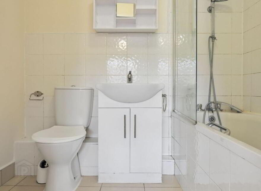 Apartment 116 Block 4 Parkgate Place, Dublin 8, D08YA00