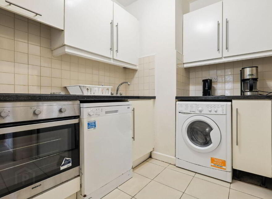 Apartment 116 Block 4 Parkgate Place, Dublin 8, D08YA00