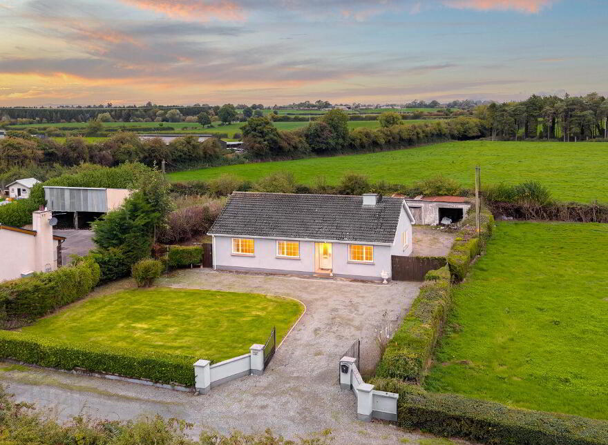 Woodview, Mylerstown, Nurney, R51N201