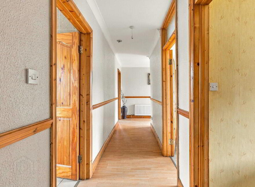 Woodview, Mylerstown, Nurney, R51N201