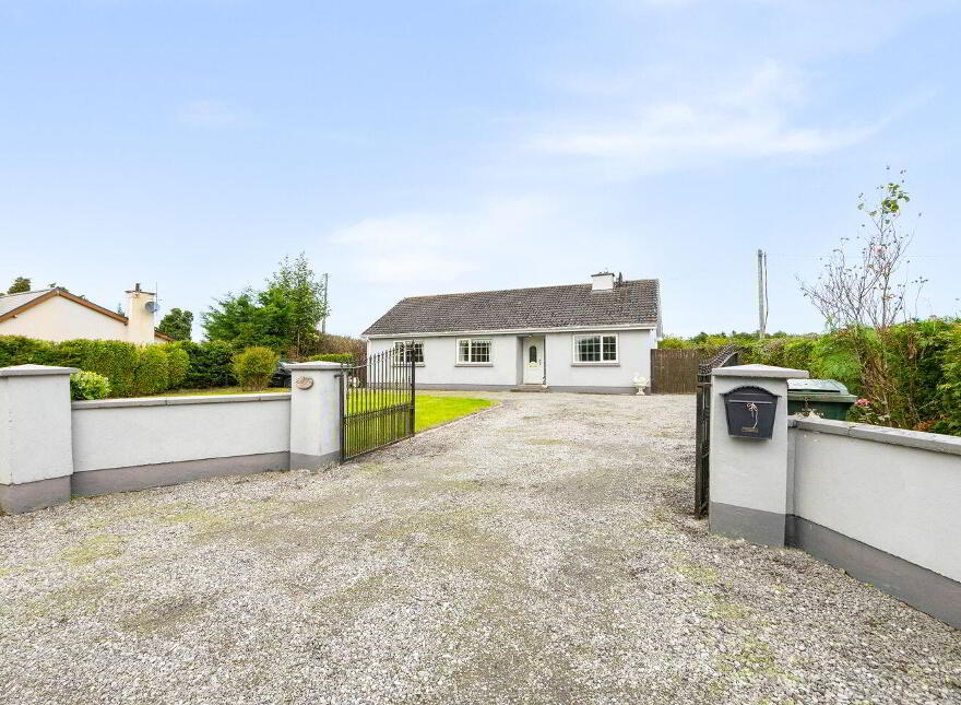 Woodview, Mylerstown, Nurney, R51N201