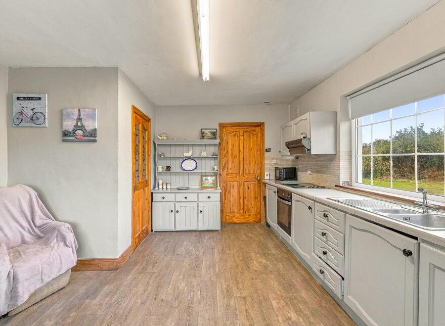 Woodview, Mylerstown, Nurney, R51N201