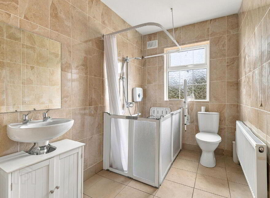 Woodview, Mylerstown, Nurney, R51N201