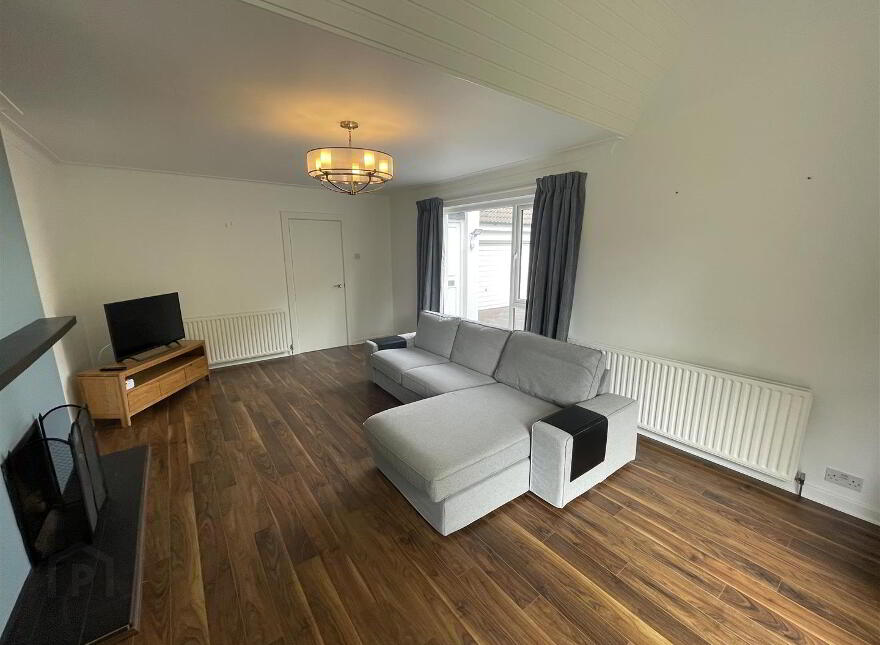 47 Newforge Lane, Belfast, BT9 5NW