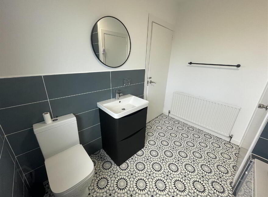 47 Newforge Lane, Belfast, BT9 5NW
