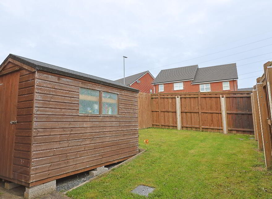 15 Rose Walk, Laurelvale, Tandragee, BT62 2FH