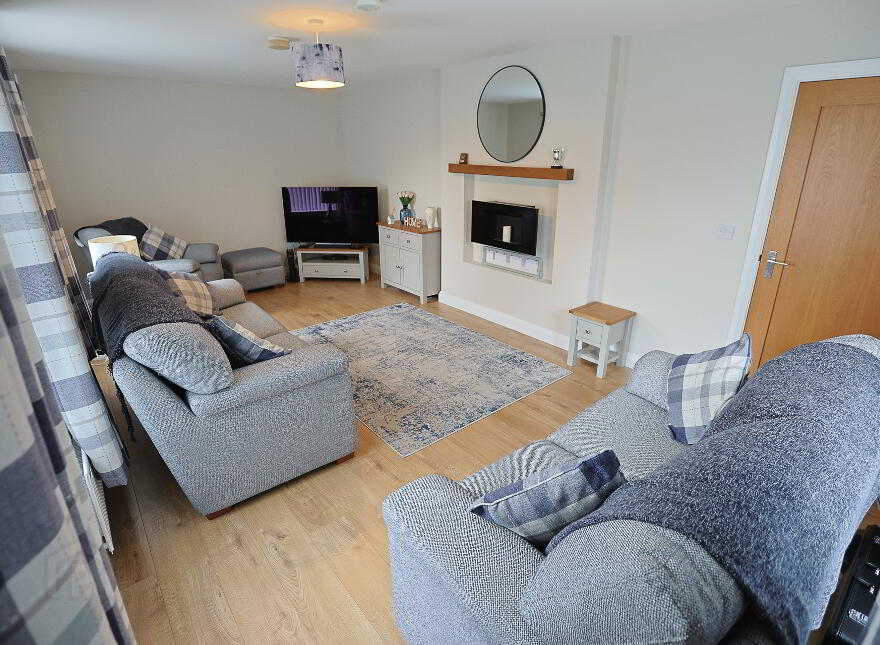 15 Rose Walk, Laurelvale, Tandragee, BT62 2FH