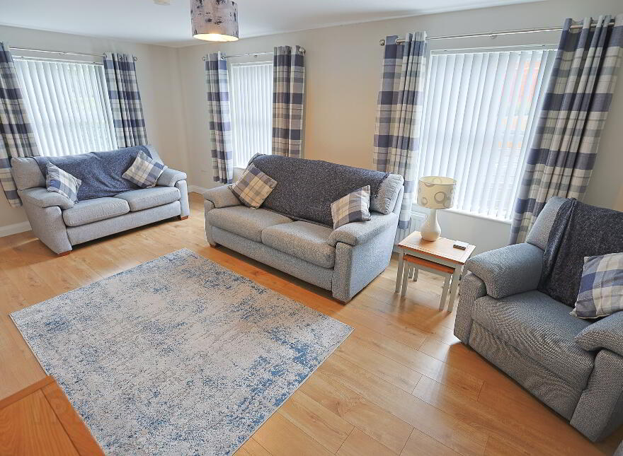 15 Rose Walk, Laurelvale, Tandragee, BT62 2FH
