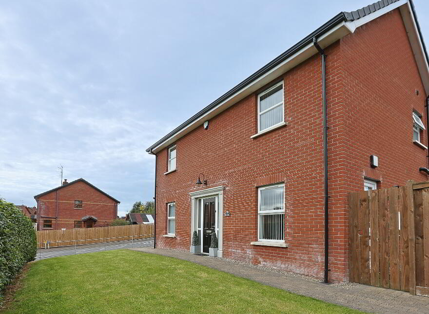 15 Rose Walk, Laurelvale, Tandragee, BT62 2FH