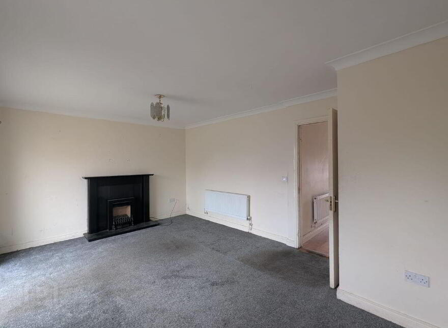 30 Brindley Park Green, Ashbourne