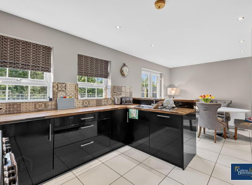 2 Barban Hill Terrace, Dromore, BT25 1TN