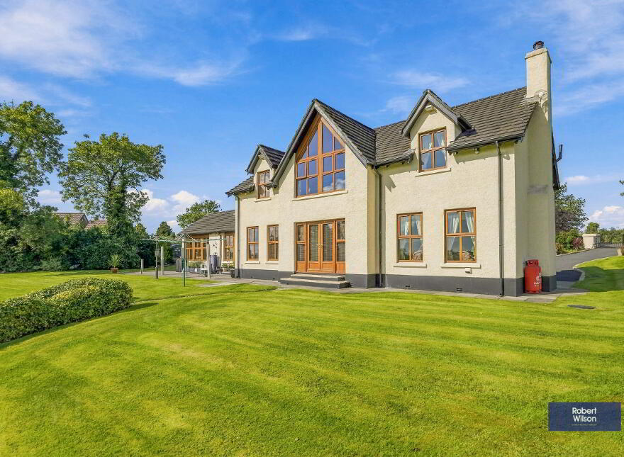 42 Dublinhill Road, Dromore, BT25 1SY