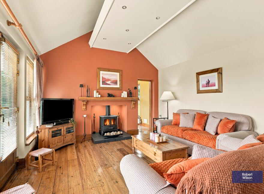 42 Dublinhill Road, Dromore, BT25 1SY