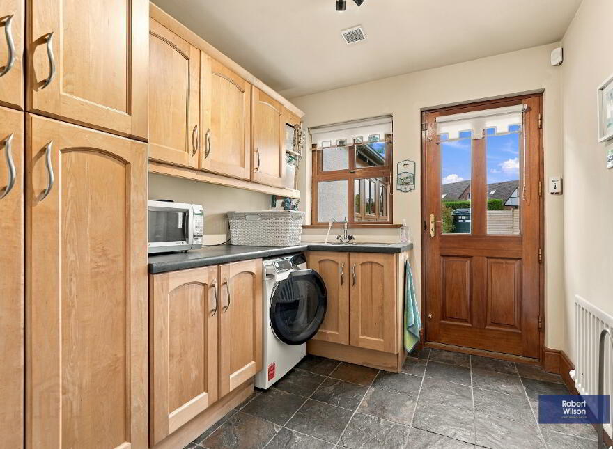 42 Dublinhill Road, Dromore, BT25 1SY
