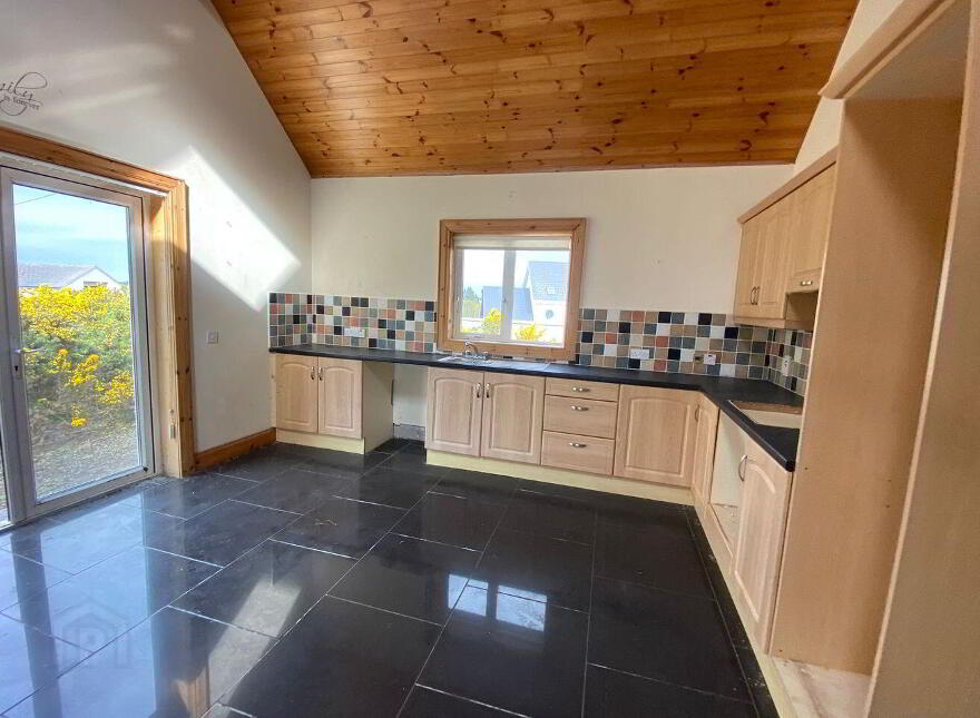 2 Roshine, Arranmore, F94A3E7