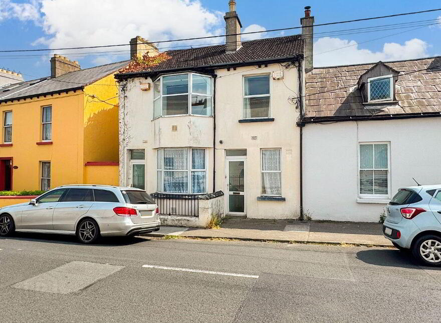 Apts, 1 & 2 Dunbur House, Seapoint Road, Bray, A98E033