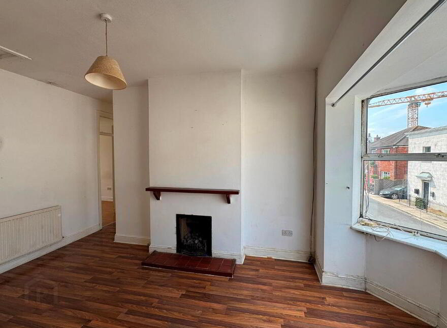 Apts, 1 & 2 Dunbur House, Seapoint Road, Bray, A98E033