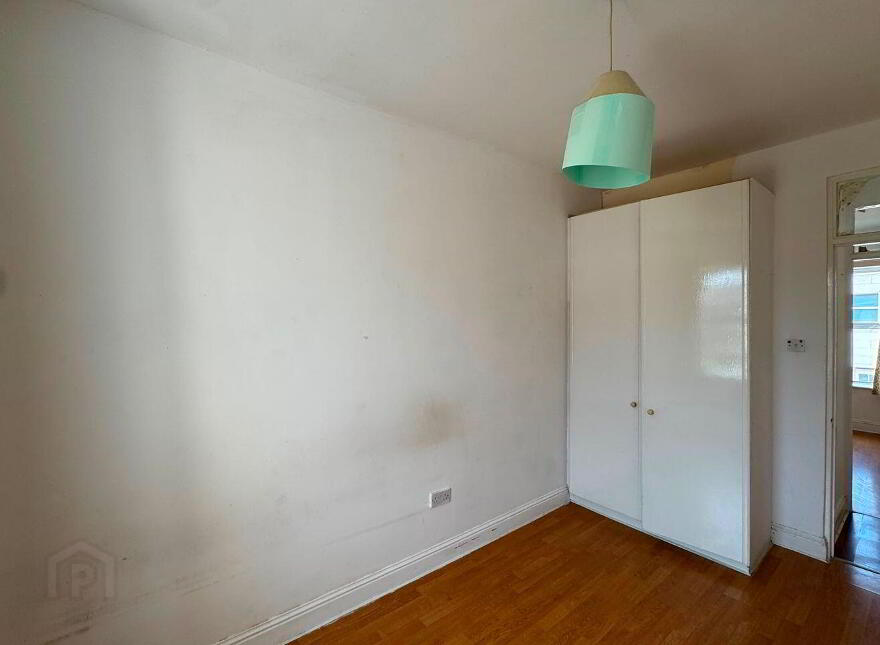 Apts, 1 & 2 Dunbur House, Seapoint Road, Bray, A98E033