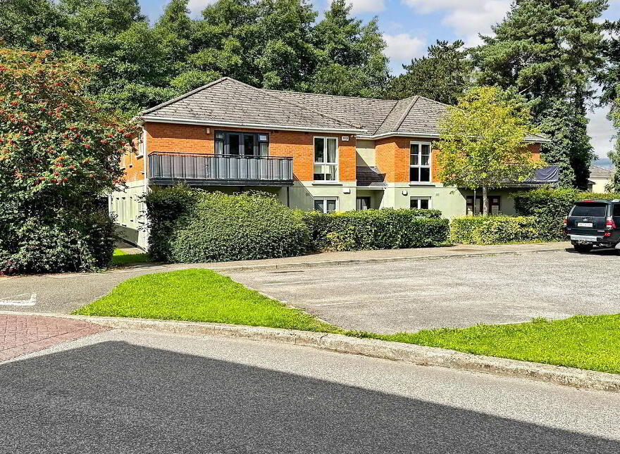 Apartment 8 Curragh Hall House, Tyrrelstown, Dublin 15, D15VW21