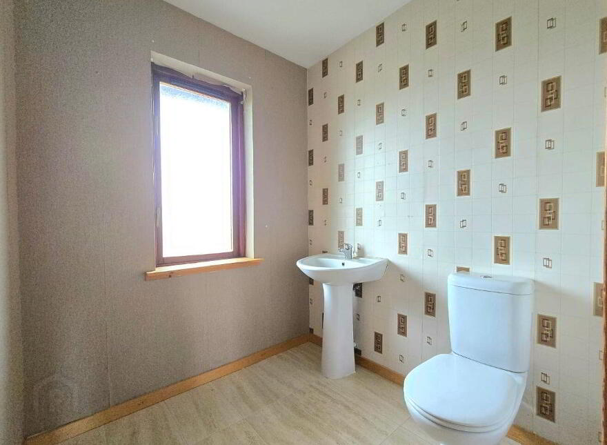 Cloonconra, Newtown, F42YK09