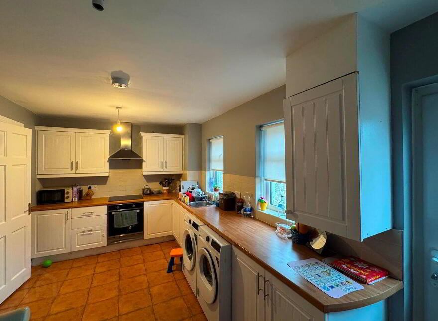44 & 44A Shancastle Crescent, Clondalkin, Dublin 22, D22