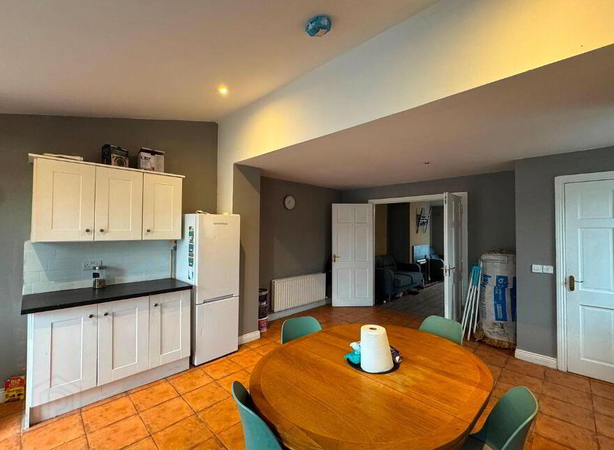 44 & 44A Shancastle Crescent, Clondalkin, Dublin 22, D22