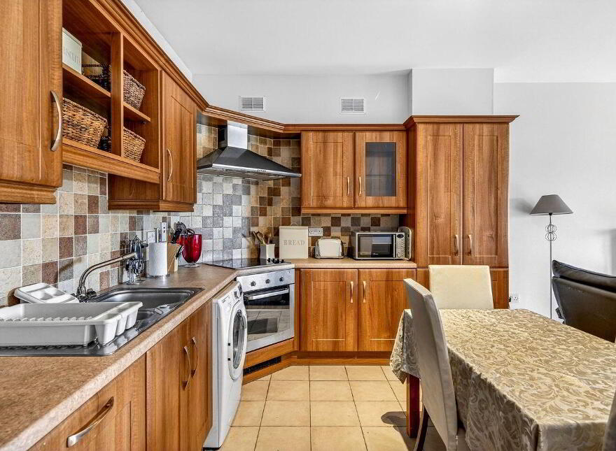 41 Mac Oisin Place, Dromod, N41P638