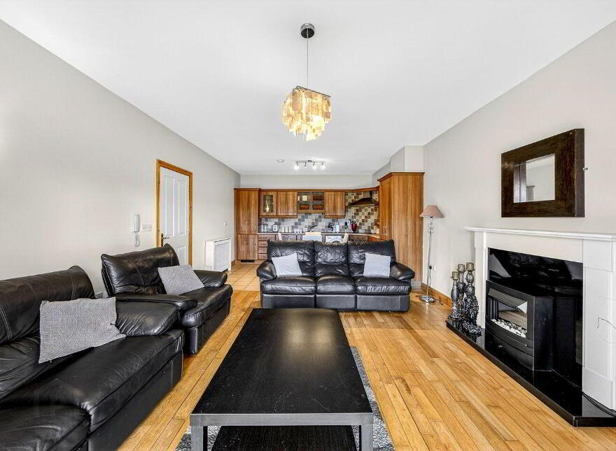 41 Mac Oisin Place, Dromod, N41P638
