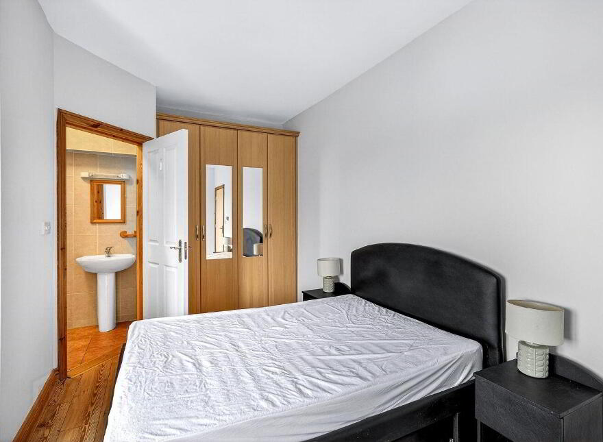 41 Mac Oisin Place, Dromod, N41P638