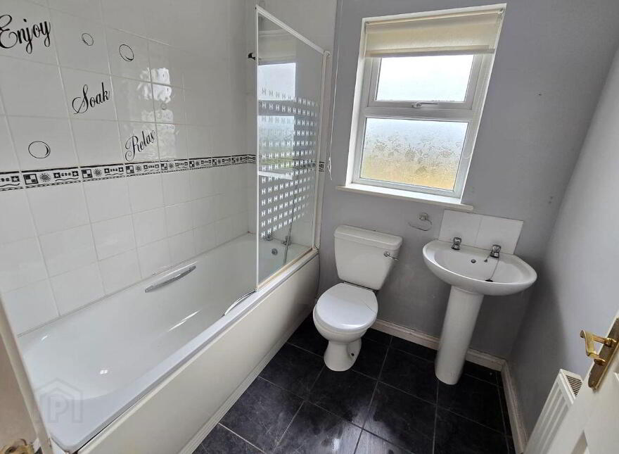 106 Wylies Hill, Ballybay, A75C861