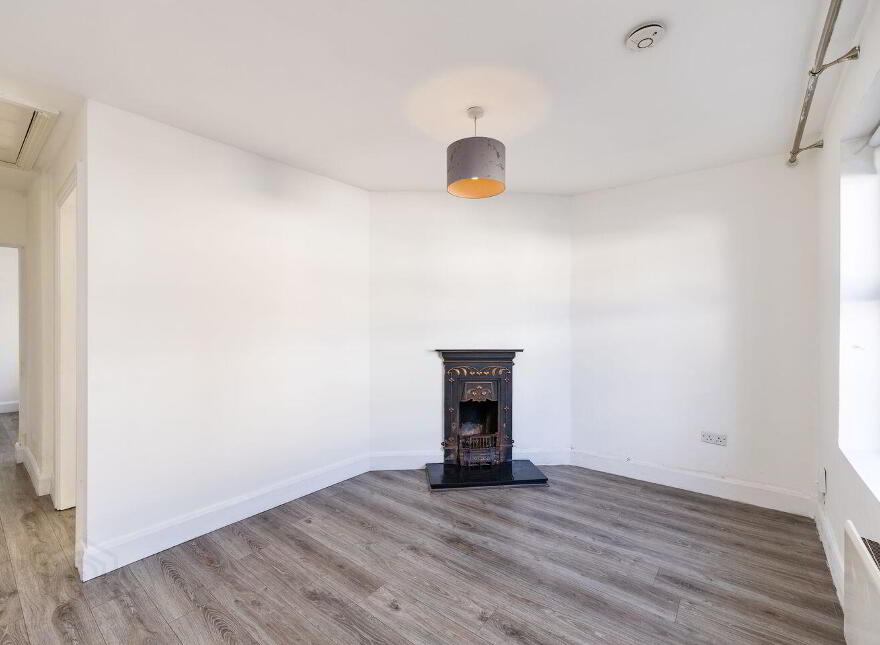 15 Eugene Street, Dublin 8, D08H2V6