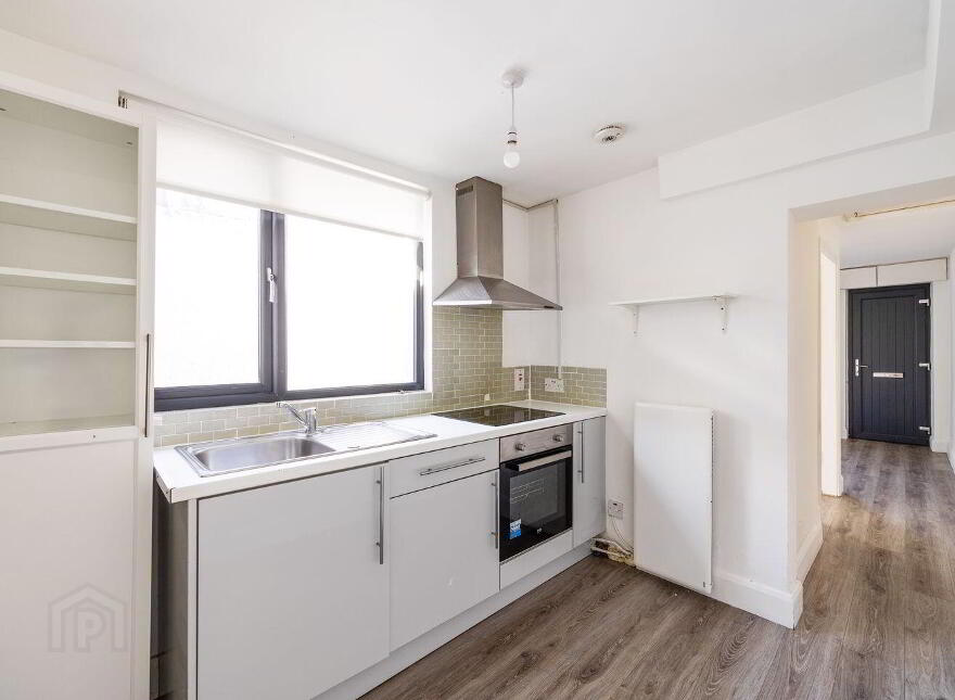 15 Eugene Street, Dublin 8, D08H2V6