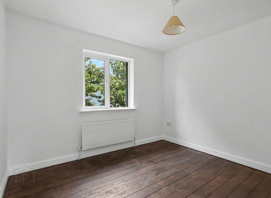 10 Harbour Village, Westport Quay, F28D952