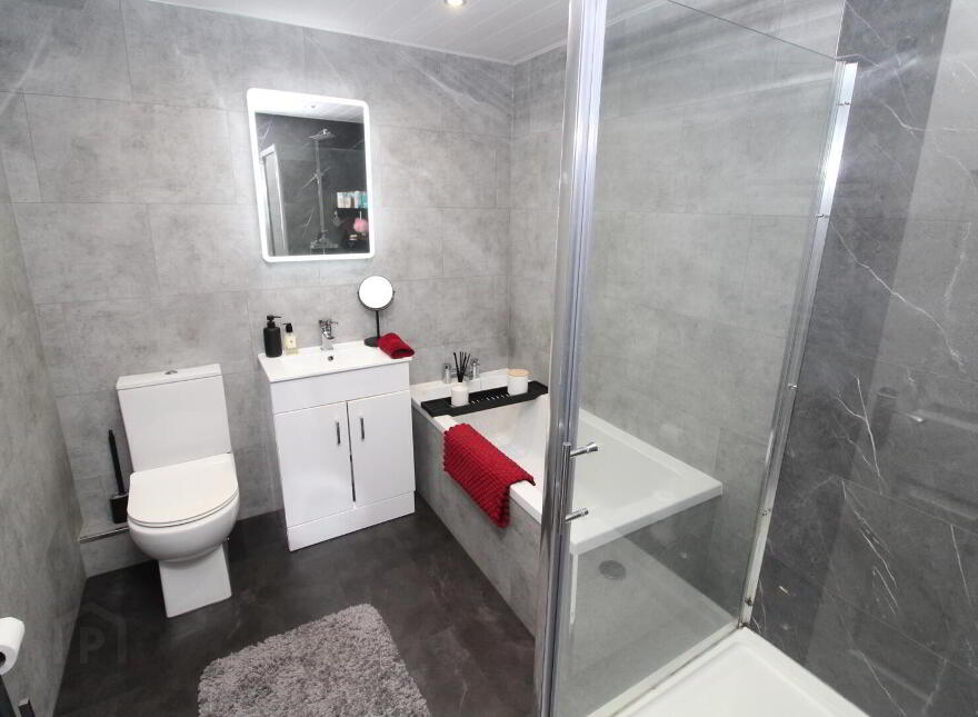 27 Glenisland Terrace, Carrickfergus, BT38 8RD
