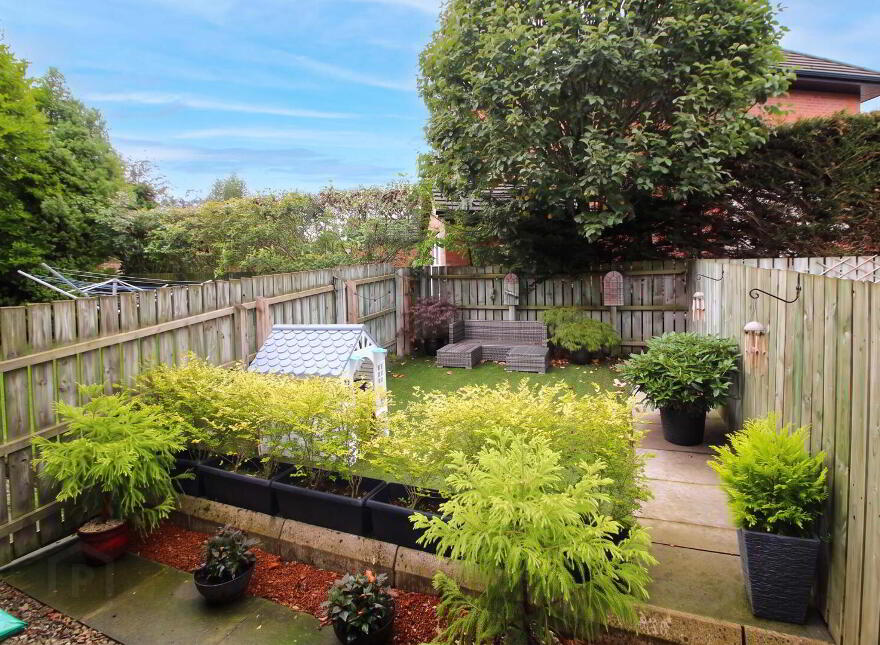 27 Glenisland Terrace, Carrickfergus, BT38 8RD