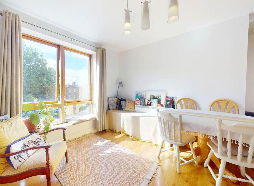 Apt 47, Steevens Gate, James St, Dublin 8, D08X2A8