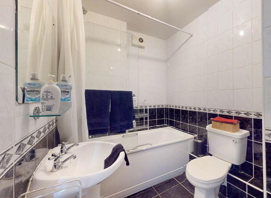 Apt 47, Steevens Gate, James St, Dublin 8, D08X2A8