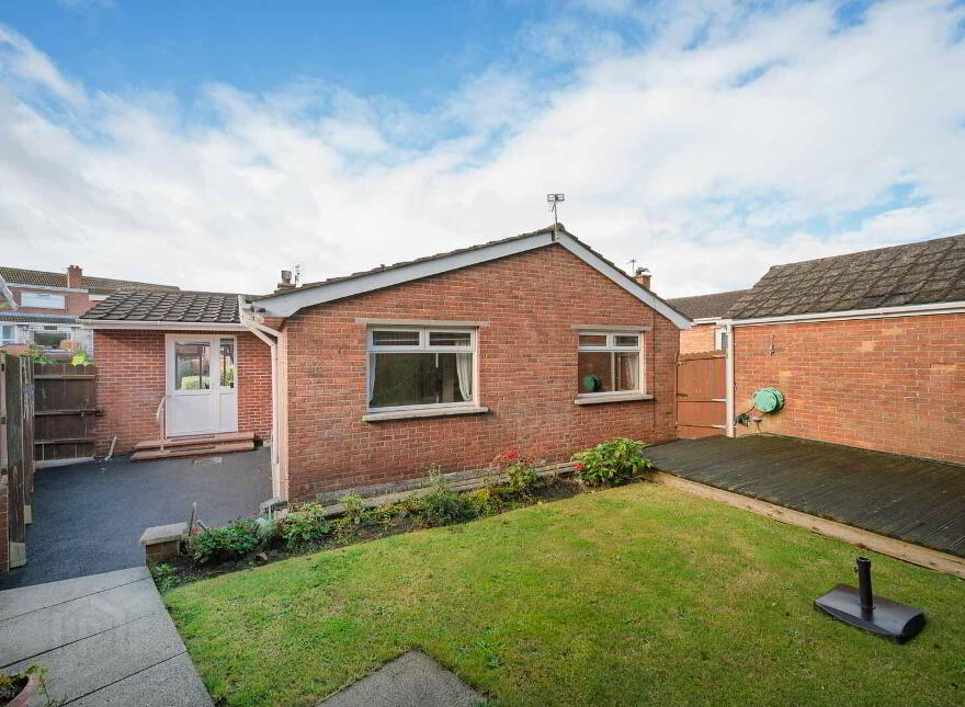 52 Rosepark, Donaghadee, BT21 0BN