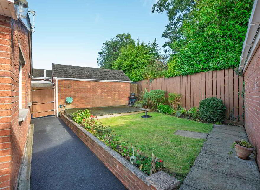 52 Rosepark, Donaghadee, BT21 0BN