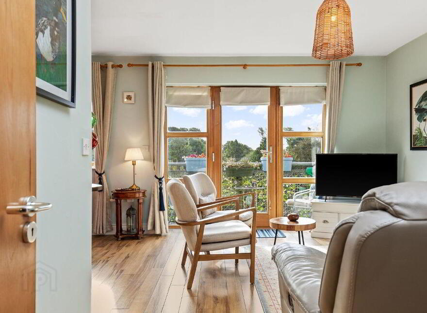 Apartment 11 Corn Lodge, Castlebridge, Y35NW26