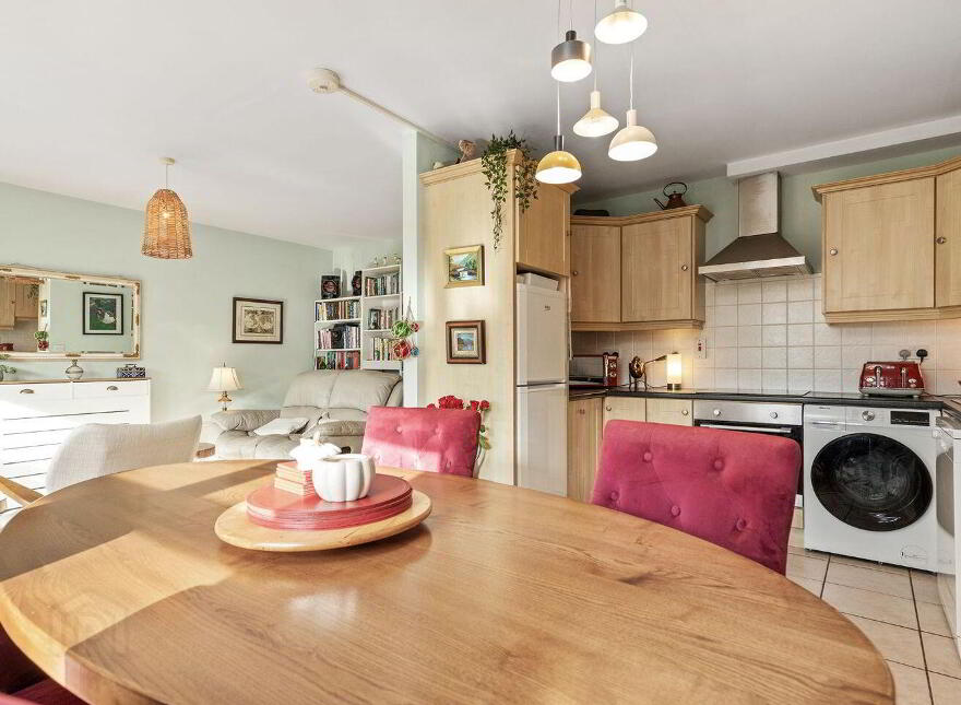 Apartment 11 Corn Lodge, Castlebridge, Y35NW26