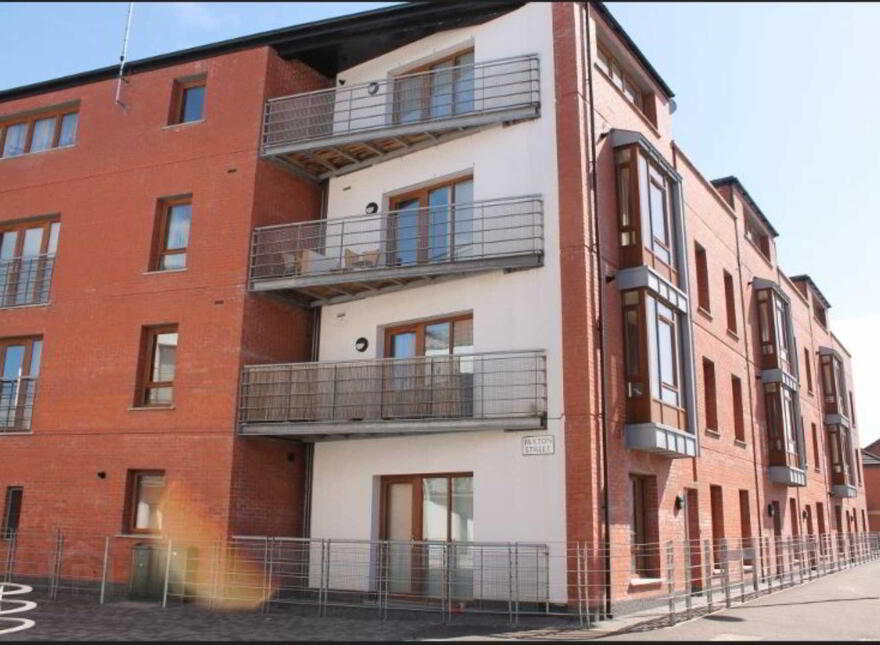 Apt 10 114, Templemore Avenue, Belfast, BT5 4FX