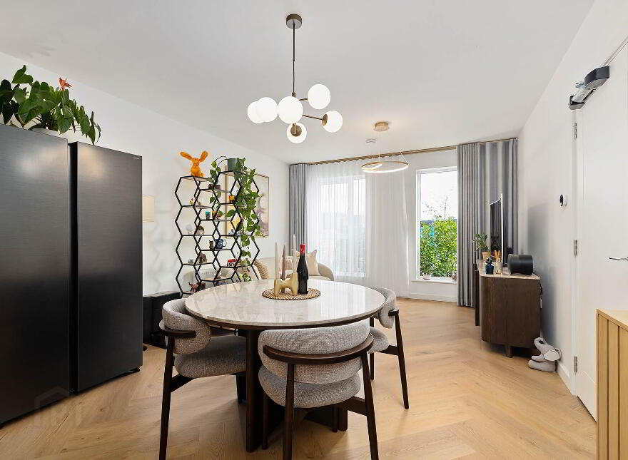 7 Redford Park View, Lucan, K78R9T0